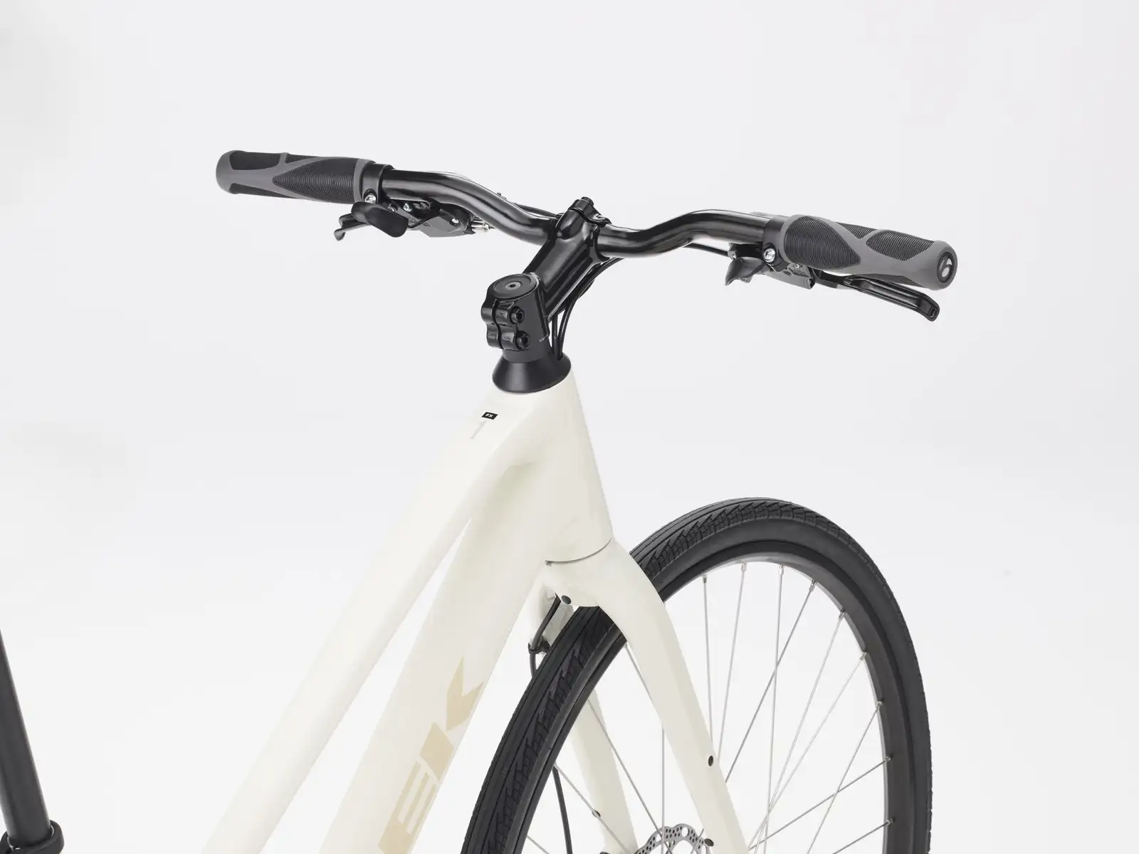 Trek FX 1 Midstep Gen 4 - Image 3
