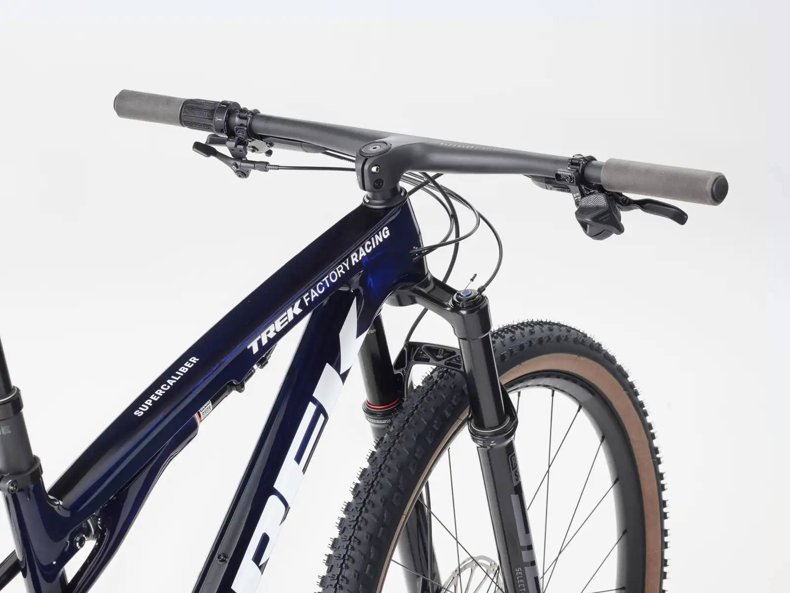 Trek Supercaliber SLR 9.8 X0 AXS T-Type Gen 2 - Image 4