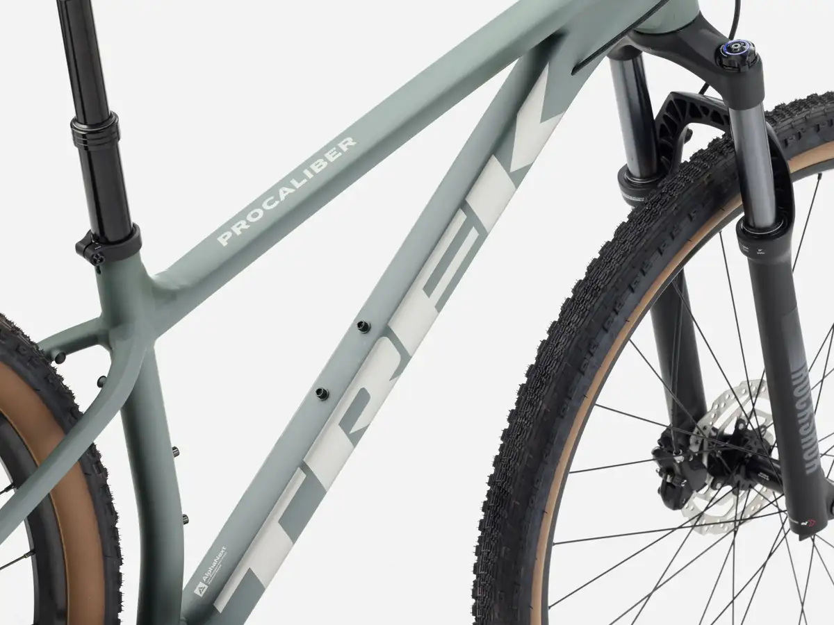 Trek Procaliber 6 - Image 5