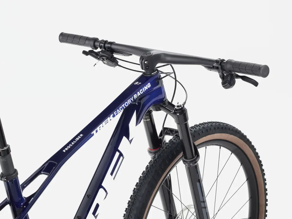 Trek Procaliber 9.7 AXS Gen 3 - Image 3