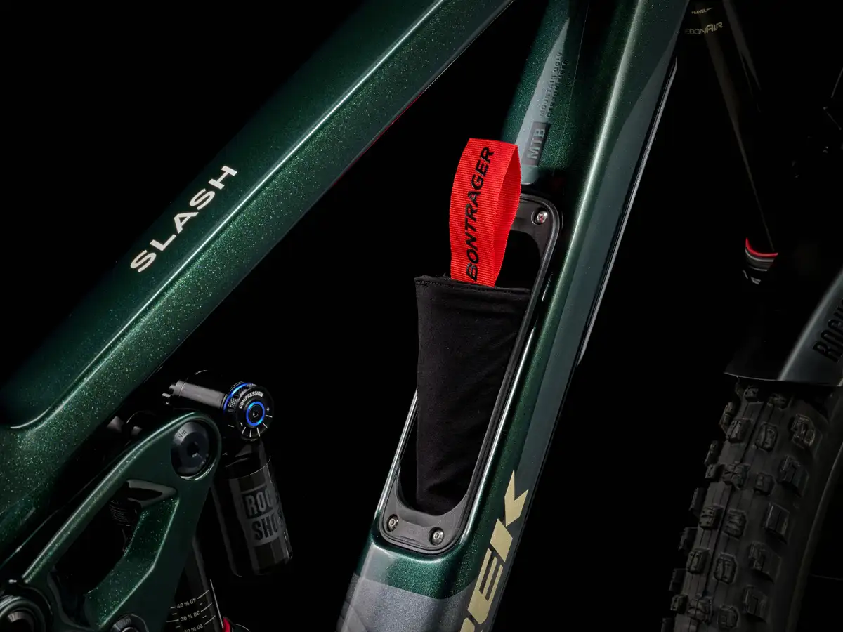 Trek Slash 9.8 XT Gen 6 - Image 5